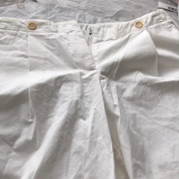 NWT Theory Evianna Cotton Shorts in Optic White 12 - Picture 2 of 5